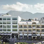 Pia Bella Hotell