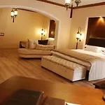 Pia Bella Hotel