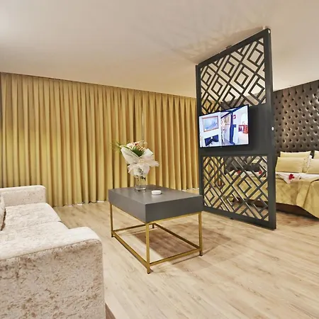 Hotel Pia Bella