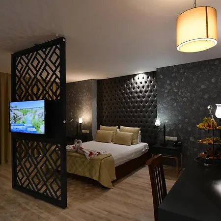 Hotel Pia Bella 4*