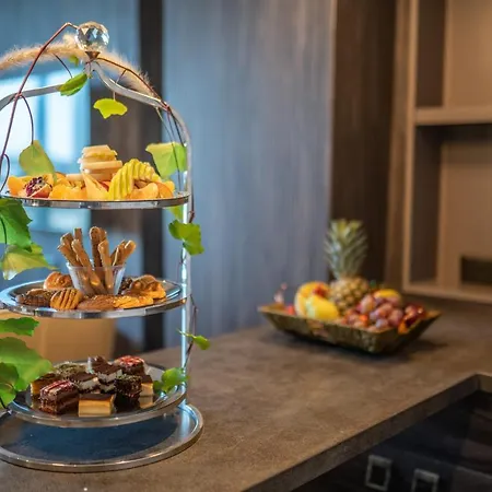Pia Bella Hotel 4*