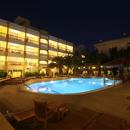 Pia Bella 4* Κερύνεια