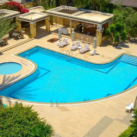 Pia Bella Hotel 4*