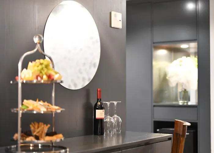 Pia Bella فندق 4*